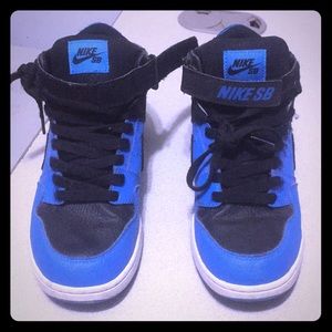 If you buy this shoes I would be happy